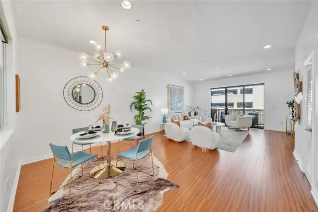 230 Jackson  #206, Glendale, CA 91205 - #3