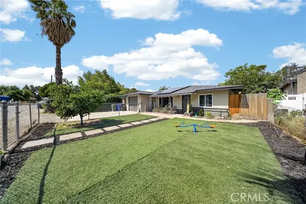 7726 Del Rosa, San Bernardino, CA 92410