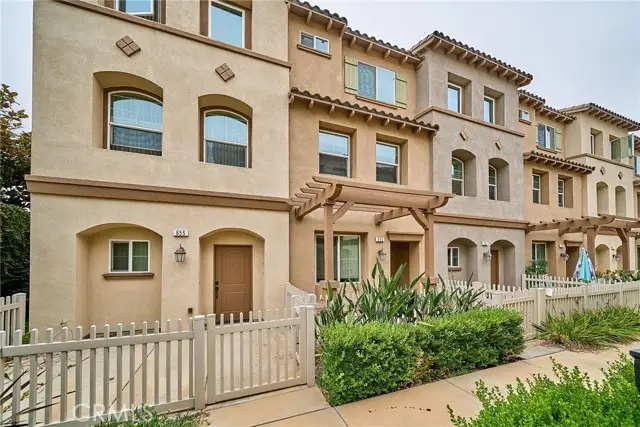 853 Hollyvale, Azusa, CA 91702 - #2