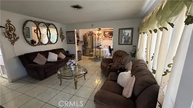 48 Paradise, Carson, CA 90745 - #3