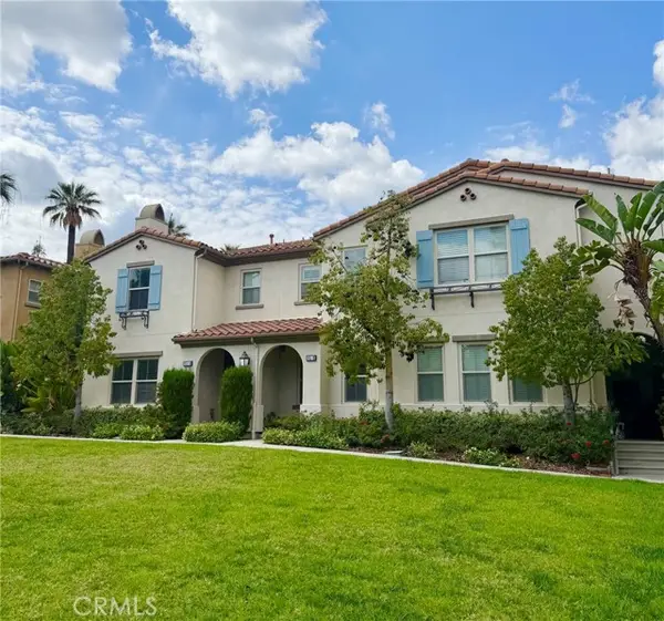 951 Sunrise Lane  #B, Azusa, CA 91702