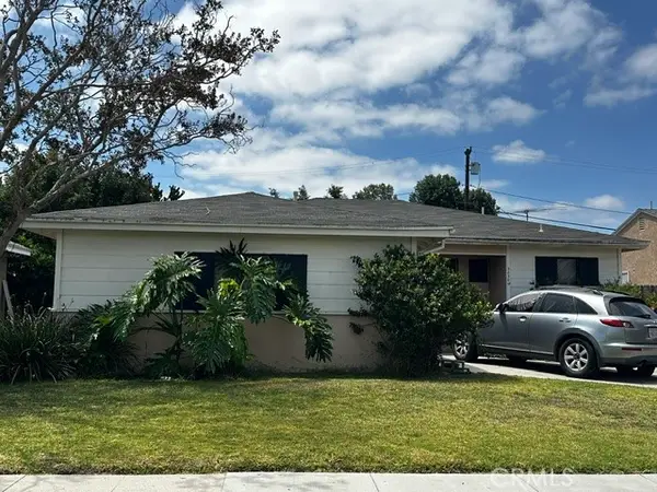 3650 Poppy, Long Beach, CA 90805