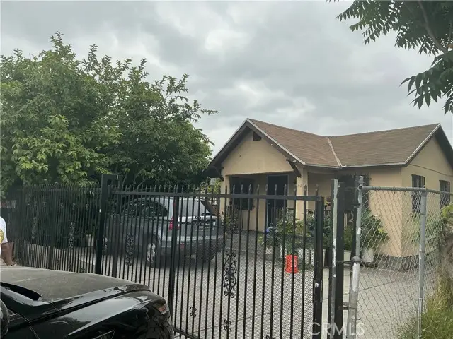 142 59th, Los Angeles, CA 90003 - #3
