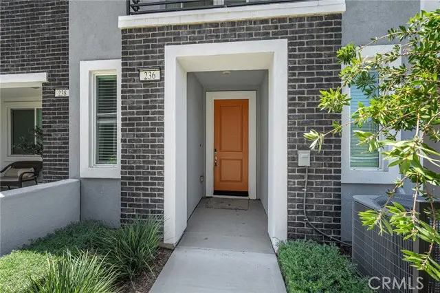236 lockhart Way, West Covina, CA 91790 - #3