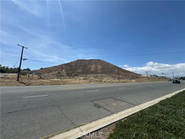 3696 Hamner, Norco, CA 92860 - #1