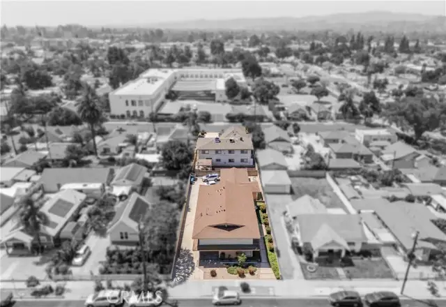 550 Laurel, Pomona, CA 91768 - #2