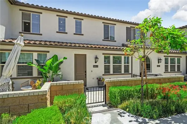 5604 Altamura  #3, Fontana, CA 92336