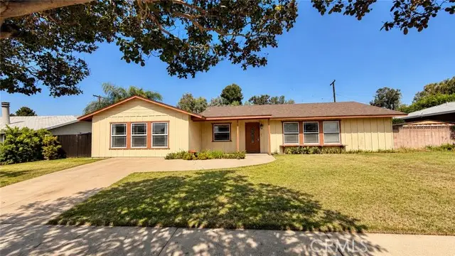 682 Belden, Rialto, CA 92376 - #1