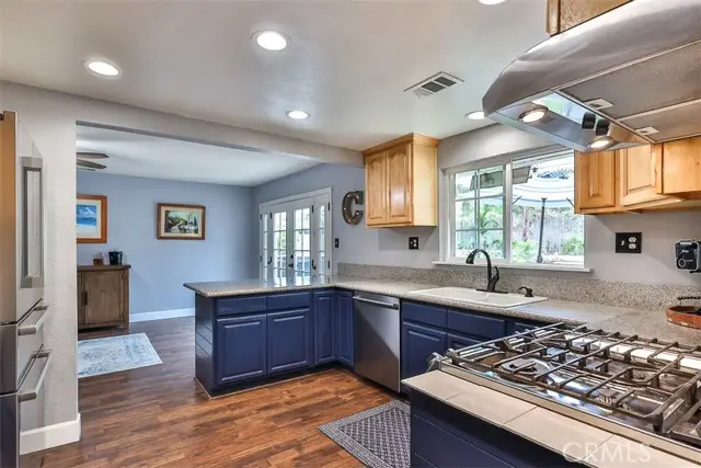 1421 15th, Upland, CA 91786 - #3