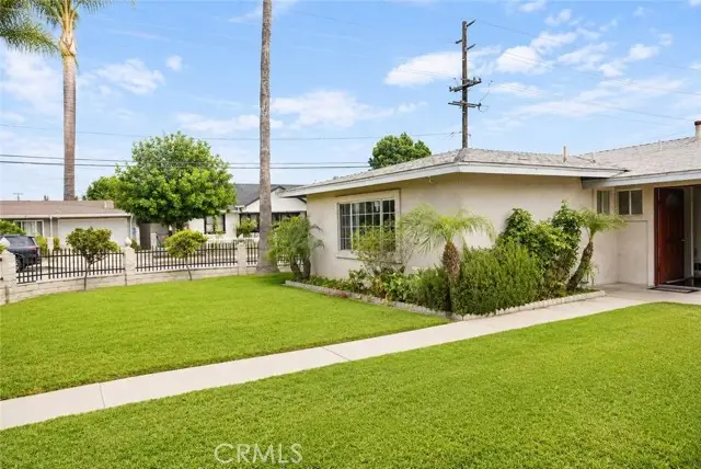 1134 Hermosa Avenue, Pomona, CA 91767 - #2