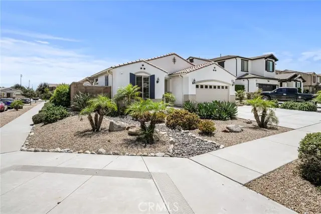16083 Muirfield, Fontana, CA 92336 - #3