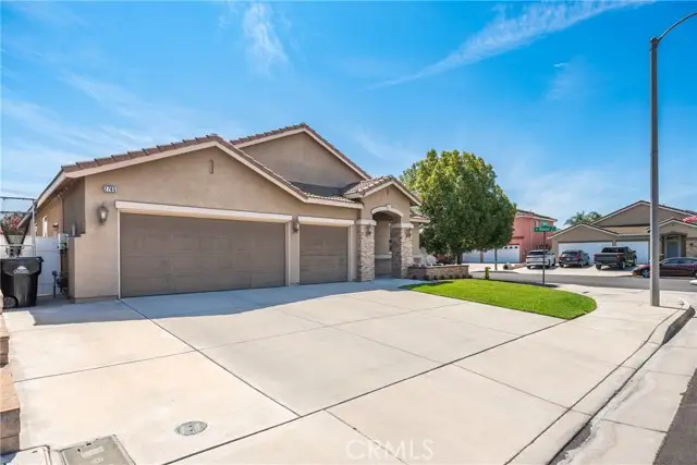 2765 Concord, Ontario, CA 91761 - #3
