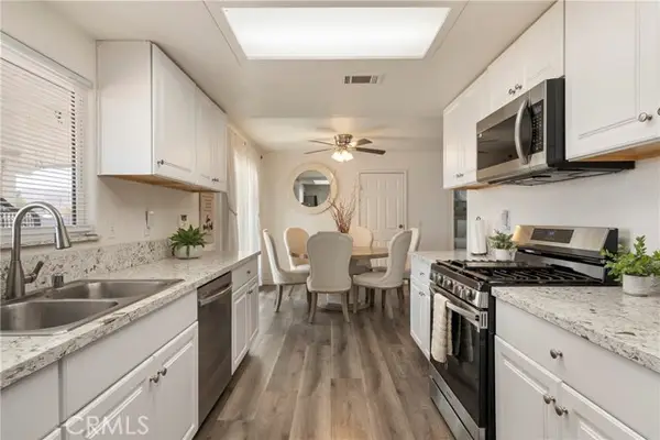 11345 Otowi Road, Apple Valley, CA 92308