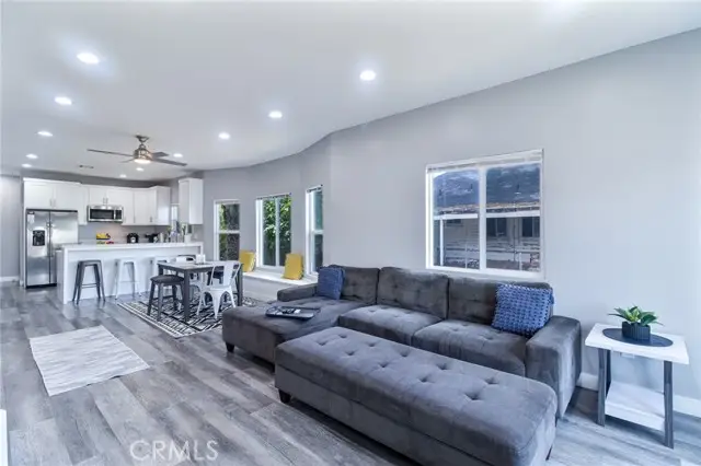 66 Peoria St, Pasadena, CA 91103 - #1