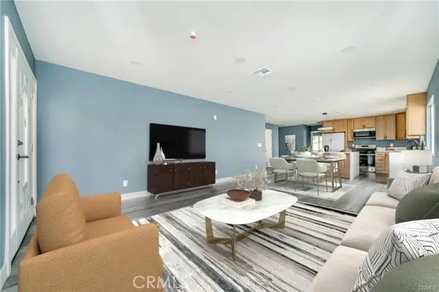 263 7th Street, Colton, CA 92324 - #3
