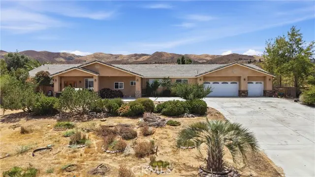 26475 Horizon, Apple Valley, CA 92308 - #3