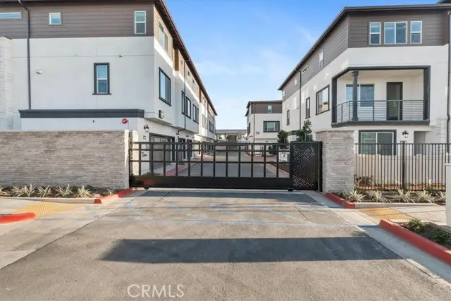 9546 Hannah Way, Riverside, CA 92503 - #2