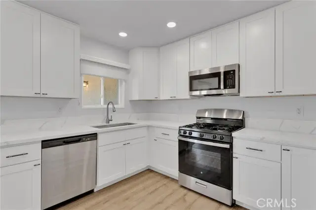 8333 Corona Avenue, Hesperia, CA 92345 - #3