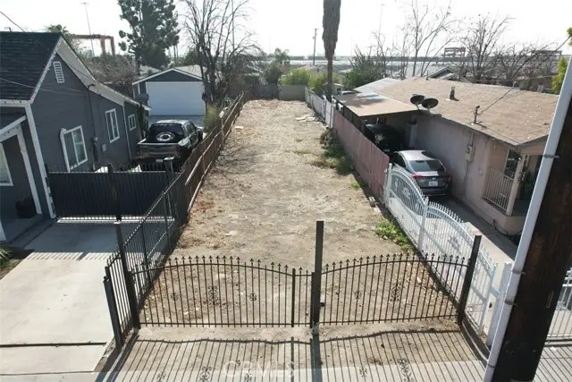 1445 5th, San Bernardino, CA 92411 - #1
