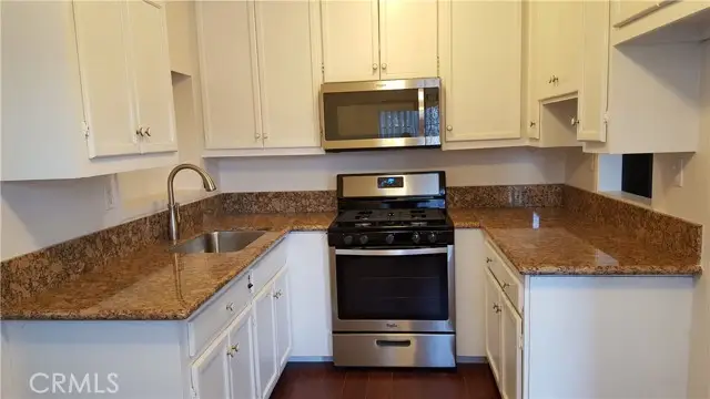 21338 Wren, Apple Valley, CA 92308 - #2