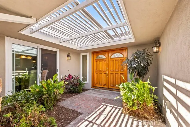 956 14th Street, Upland, CA 91786 - #3