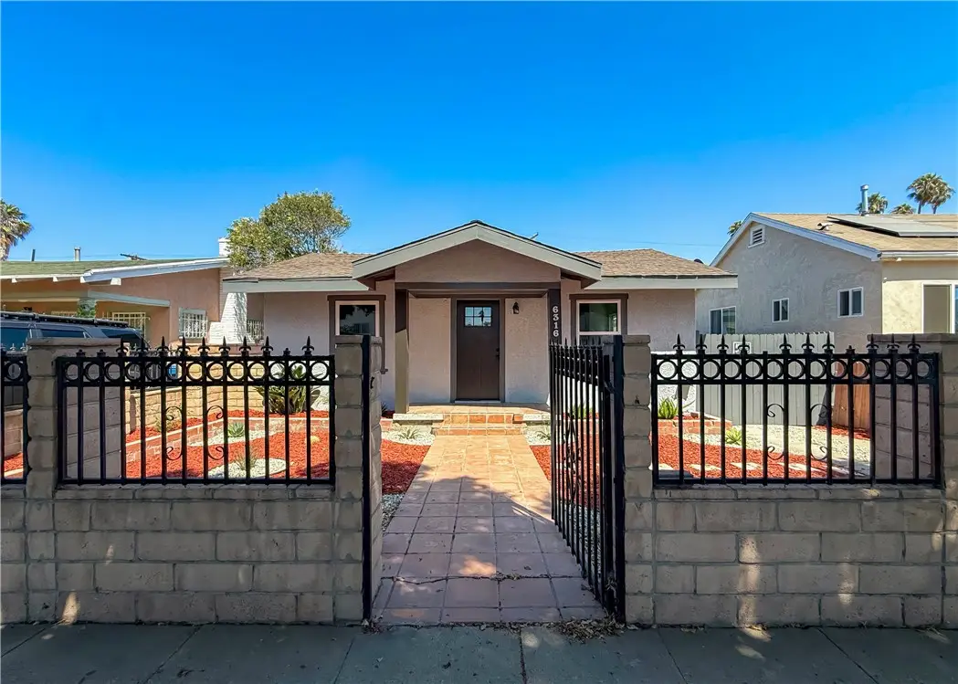 6316 8th Avenue, Los Angeles, CA 90043 - #1