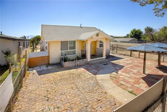 125 Date Avenue, Rialto, CA 92376 - #1