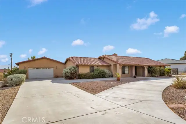 19025 Munsee, Apple Valley, CA 92307 - #2