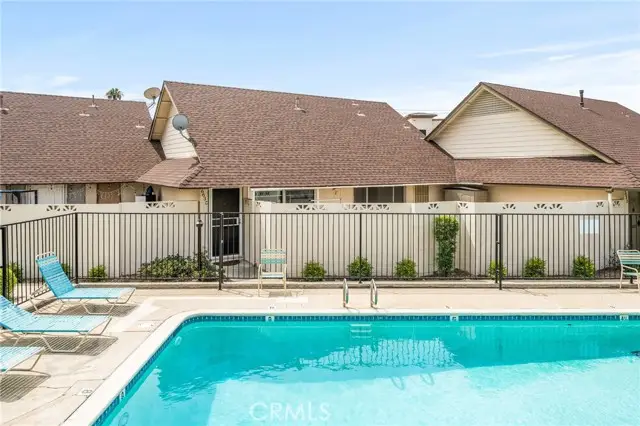 663 Indian Hill Boulevard  #C, Claremont, CA 91711 - #2