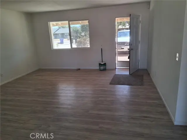 22304 Lone Eagle, Apple Valley, CA 92308 - #2