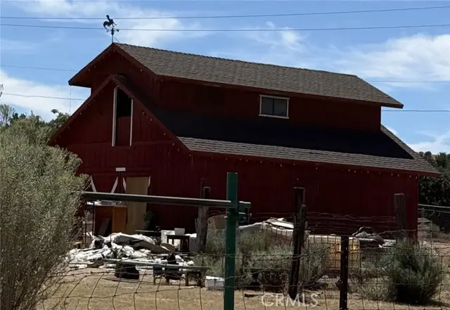5037 Honeyhill, Hesperia, CA 92344 - #2