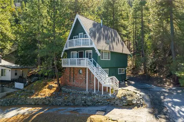 2073 Mojave Scenic Drive, Wrightwood, CA 92397