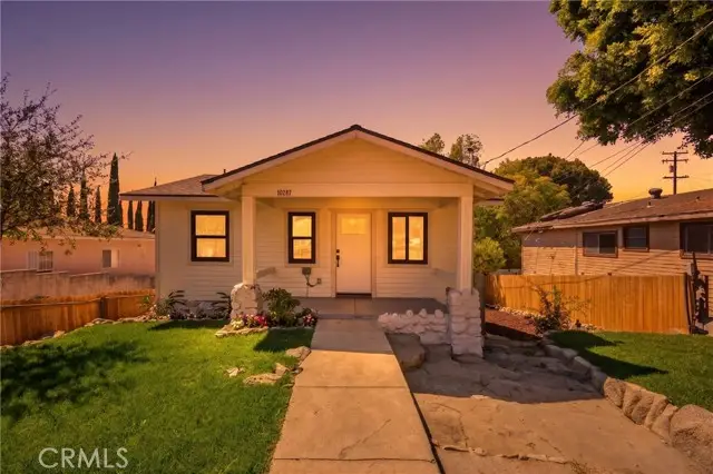 10237 Silverton, Tujunga, CA 91042 - #2