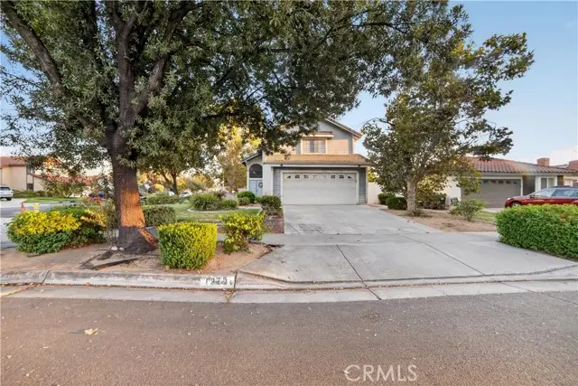 1270 Sherry Way, Redlands, CA 92374 - #3
