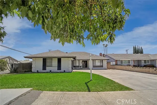 834 8th, Upland, CA 91786 - #1