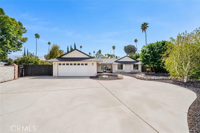 1076 Los Altos Court, Riverside, CA 92507 - #2