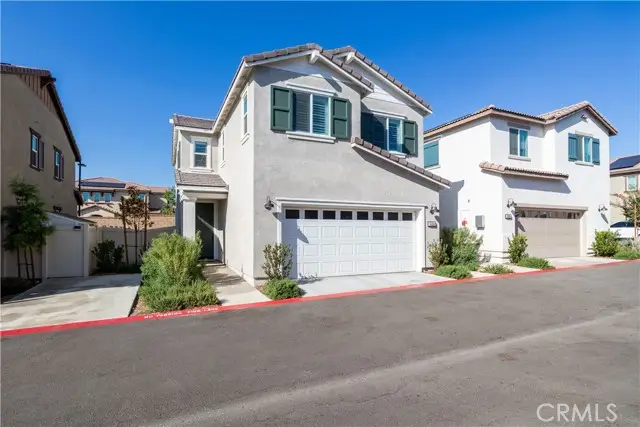 16062 Olivas Lane, Fontana, CA 92336 - #1