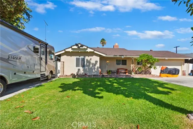 8829 California, Riverside, CA 92503 - #2