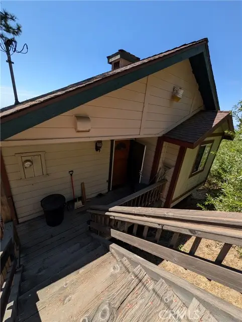 31487 Old City Creek, Running Springs, CA 92382 - #2