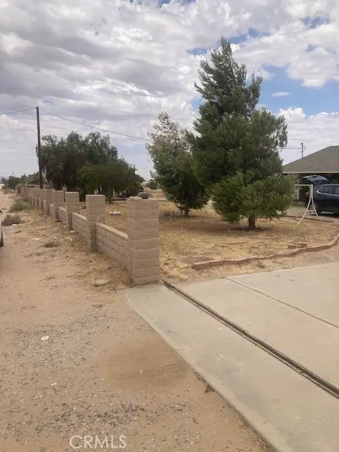 11053 Acanthus Street, Phelan, CA 92371