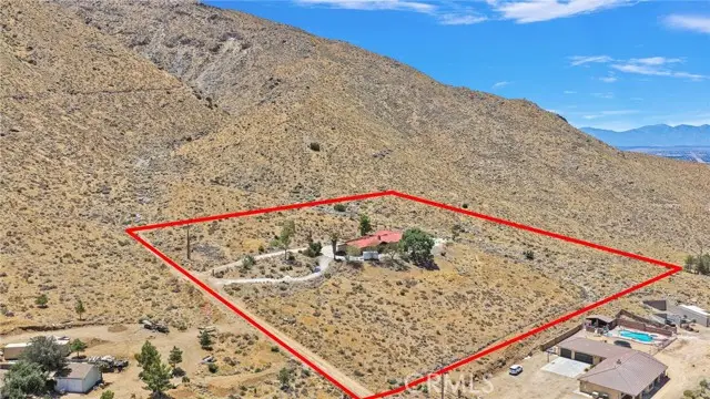 8988 Buena Vista, Apple Valley, CA 92308 - #3