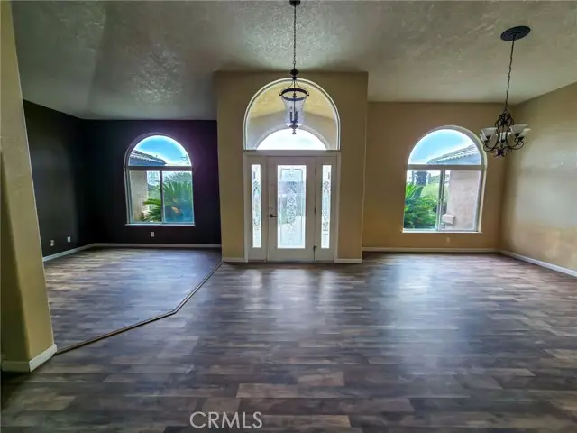 10282 Farmington, Hesperia, CA 92344 - #2