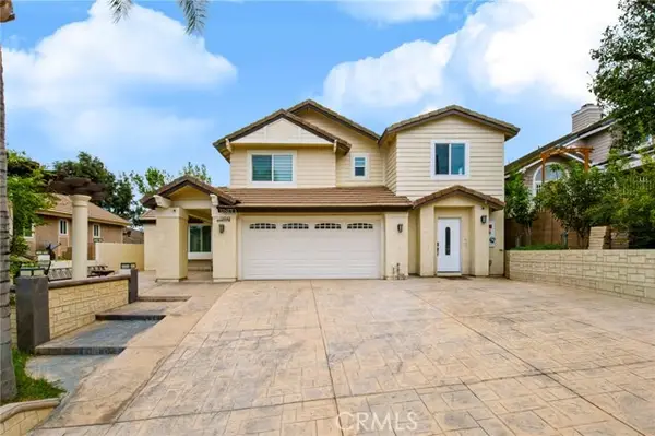 12043 Redwood, Fontana, CA 92337