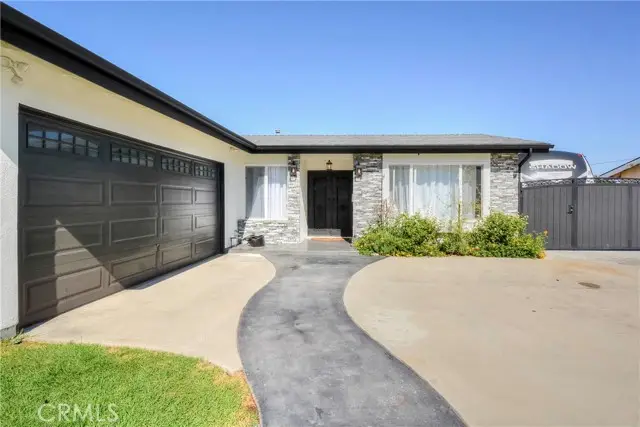 11445 184th, Artesia, CA 90701 - #2