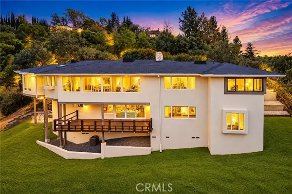 859 Saint Katherine, La Canada Flintridge, CA 91011
