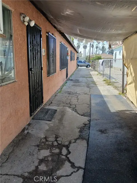 1549 E.33 ST., Los Angeles, CA 90011 - #3