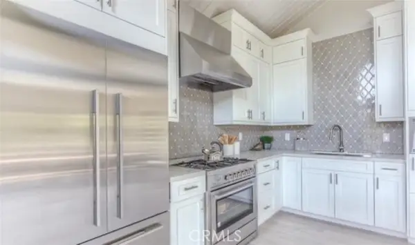 8357 Yucca Trail, Los Angeles, CA 90046