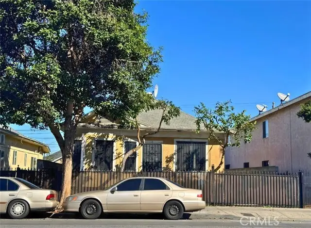 415 Vernon Avenue, Los Angeles, CA 90011 - #2