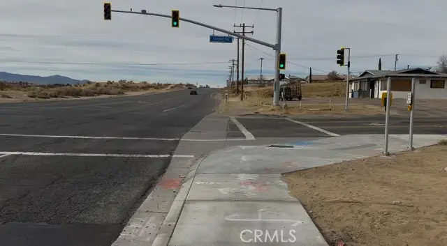 15770 Mojave Drive, Victorville, CA 92394 - #3