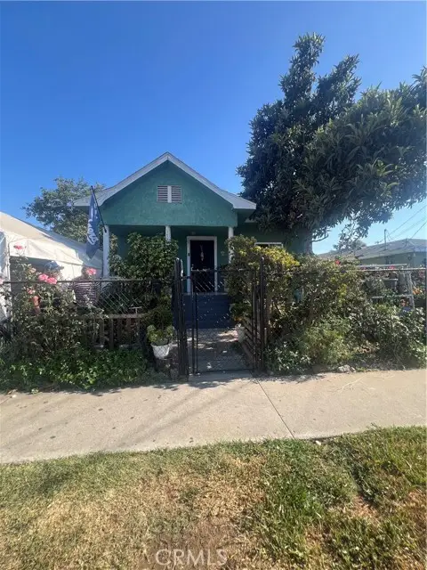 1734 63rd Street, Los Angeles, CA 90001